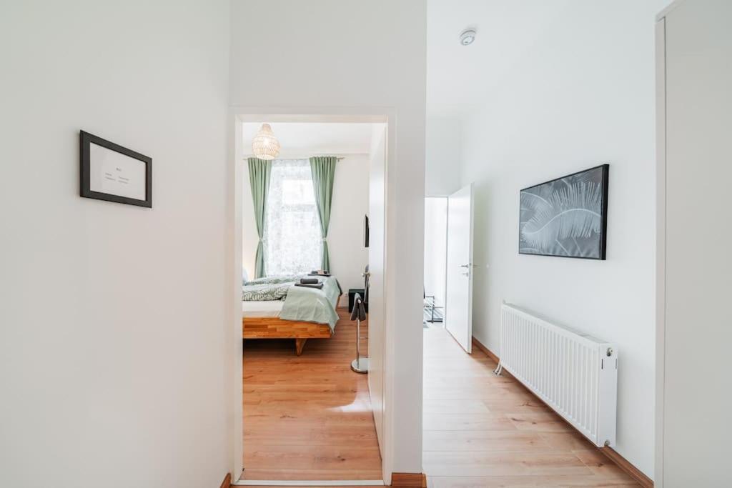 3 Bedrooms - 75Sqm - 15 Min. City Center Відень Екстер'єр фото